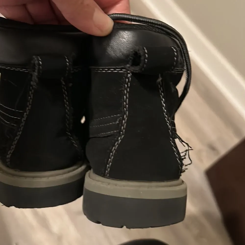 Eddie Bauer black boot size 1M preloved ❤️ - Picture 11 of 12